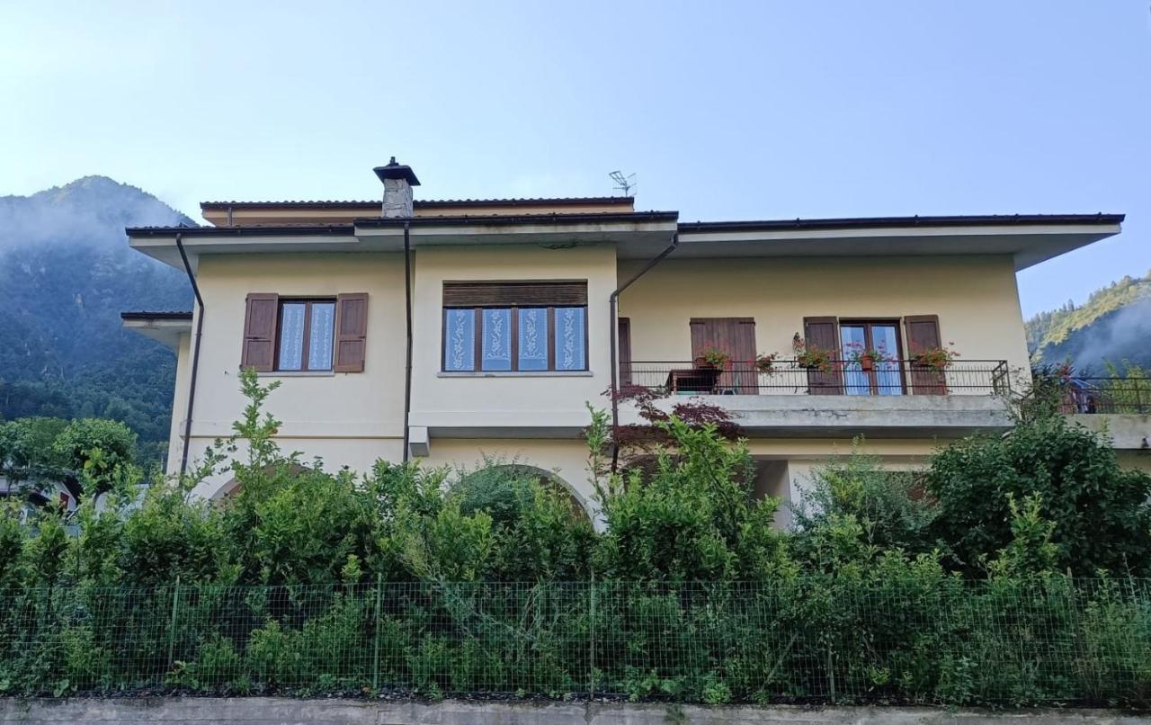 B&B Le Rose Crone Exterior photo